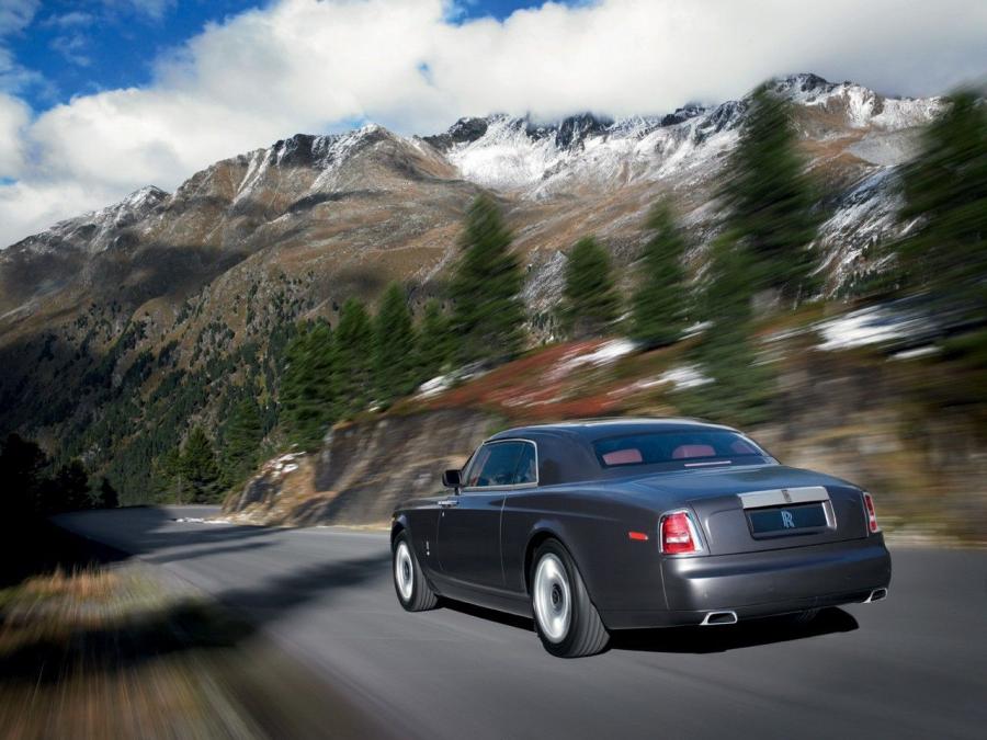  Rolls-Royce Phantom Coupe 2008 года  (фото 109 из 134)